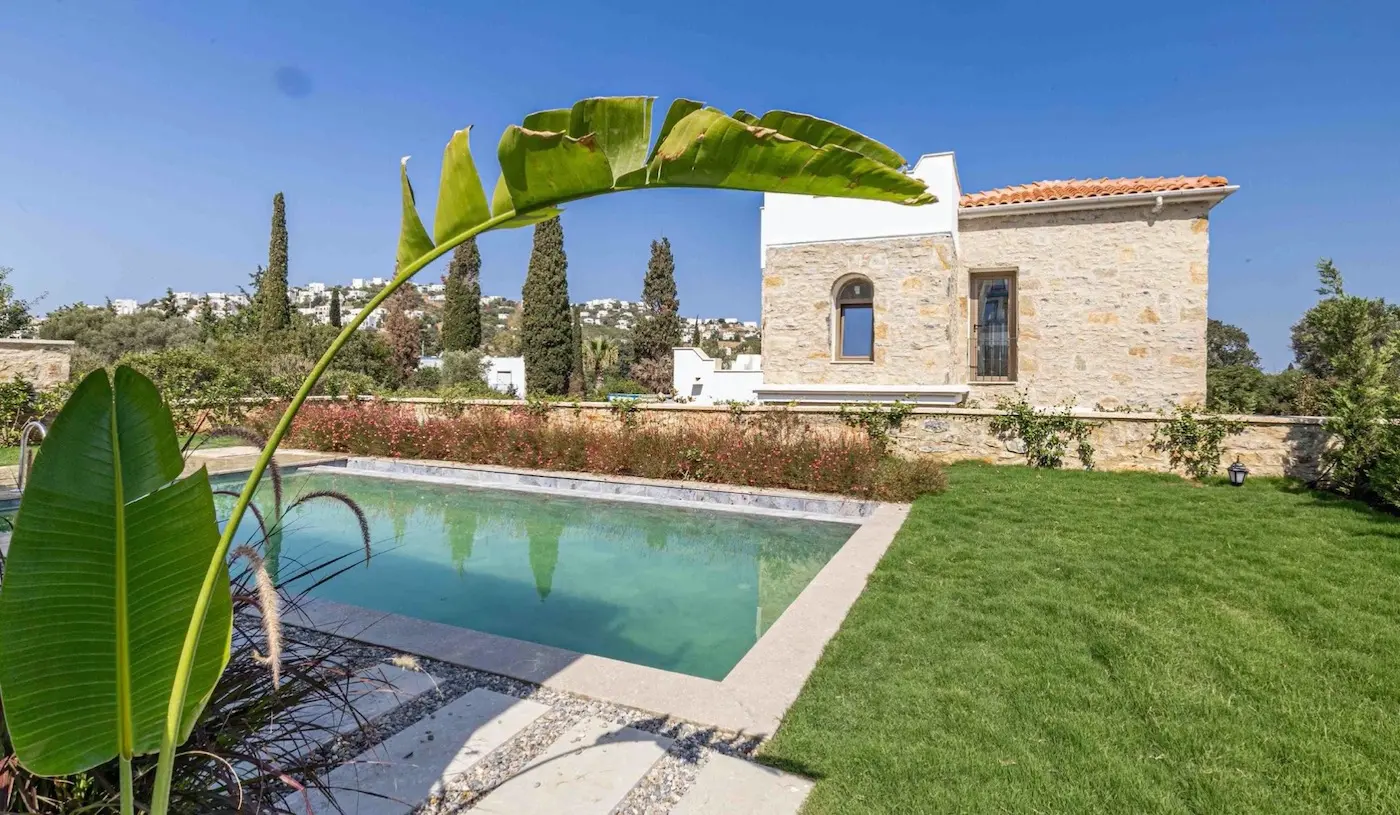 Property in Kadikalesi